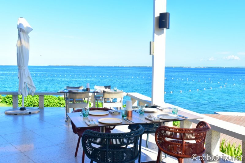 セブ島の海が見えるおすすめリゾートレストラン！海を眺めながら美味しい料理を楽しもう！