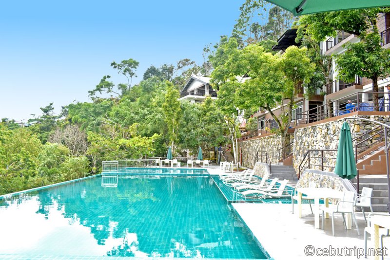Mist Mountain Resort, a healing resort hotel with a breathtaking view stands on the mountain of Cebu