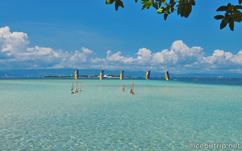 8 popular remote islands that can be reached on a day trip in Cebu.Narusuan Island