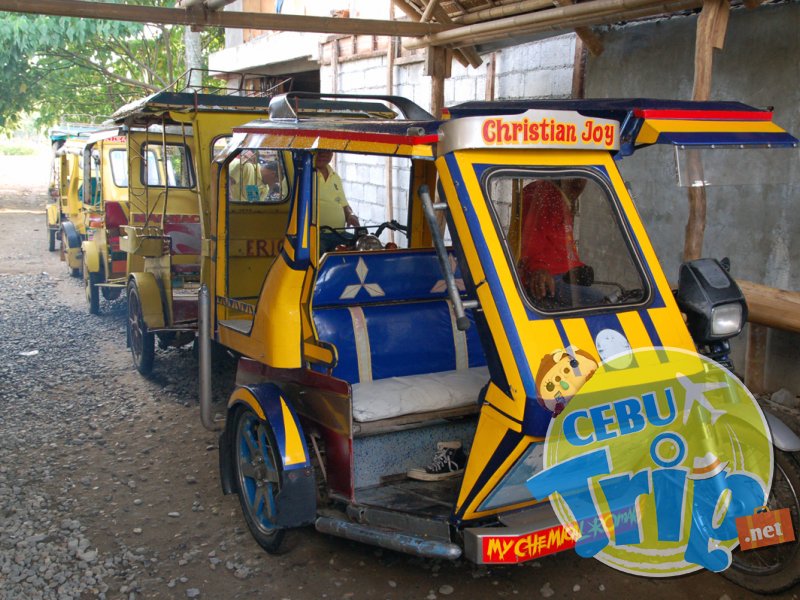 フィリピンの交通手段トライシクル Cebutrip